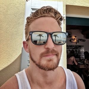 Meet your Posher, Devon